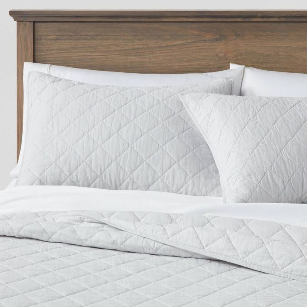 Full/Queen Diamond Stitch Cotton Linen Coverlet Quilt - Light Gray
